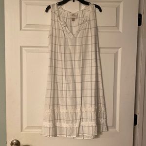 Knox Rose Dress Size M